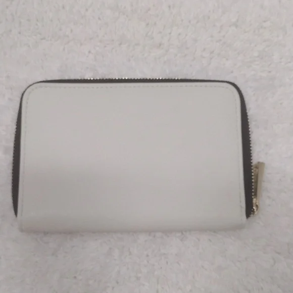 Daisy Marc Jacobs Pouch White Ivory Wallet Clutch - Picture 3 of 11